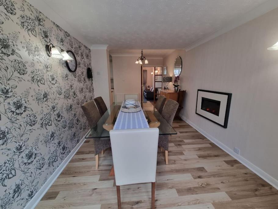 קייטון Charming Coastal Bungalow מראה חיצוני תמונה